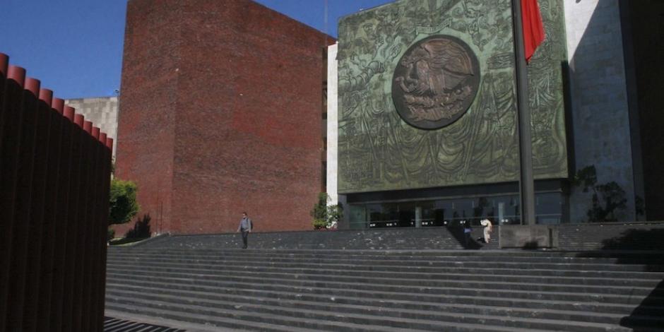 Alista Morena recortar 2,384 mdp a autónomos, Poder Judicial y Congreso