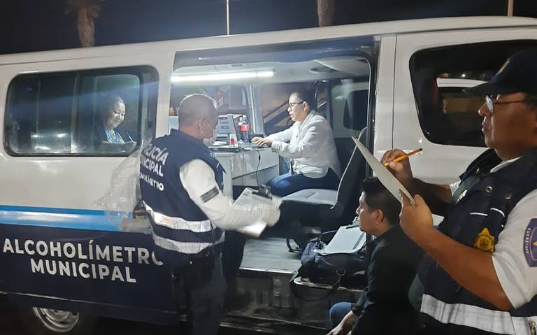 Tigres, leones y ligres salen de la CDMX a Chihuahua